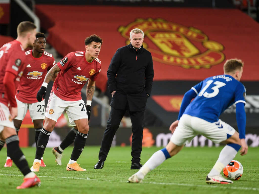 曼联12连战皆遭10次以上射门,埃弗顿一役被轰24脚 曼联12连战皆遭10次以上射门,埃弗顿一役被轰24脚